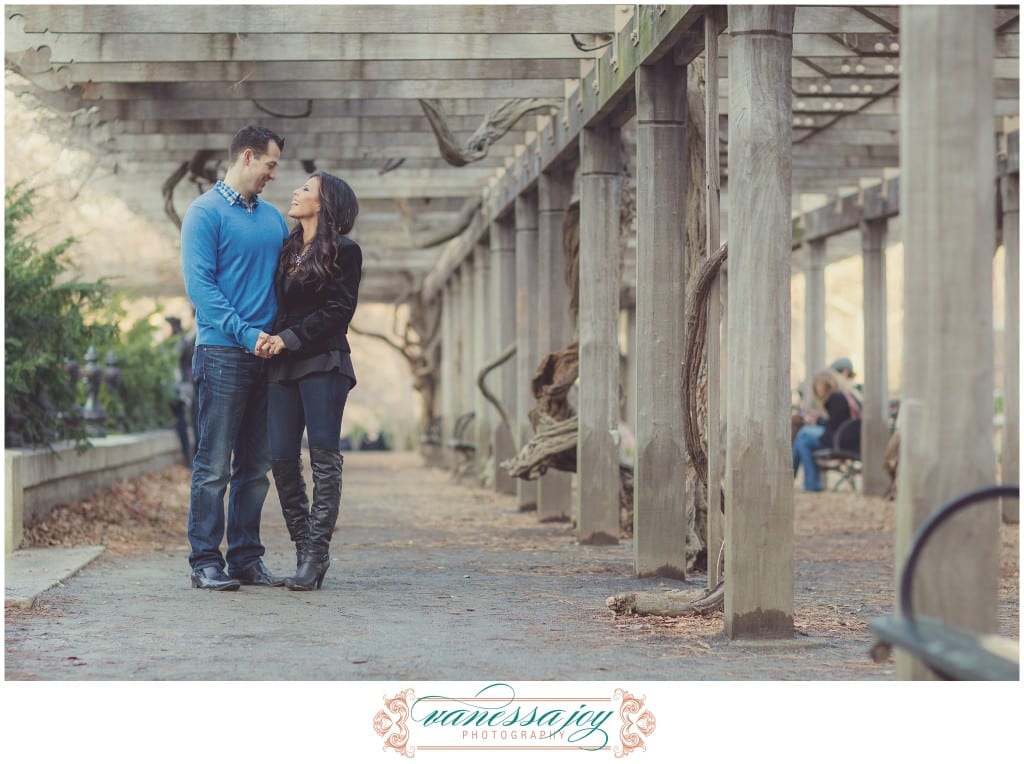 central park engagement photos