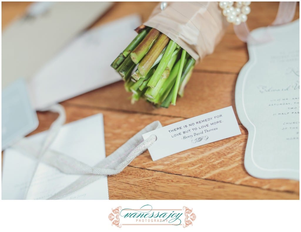 pretty little wedding details