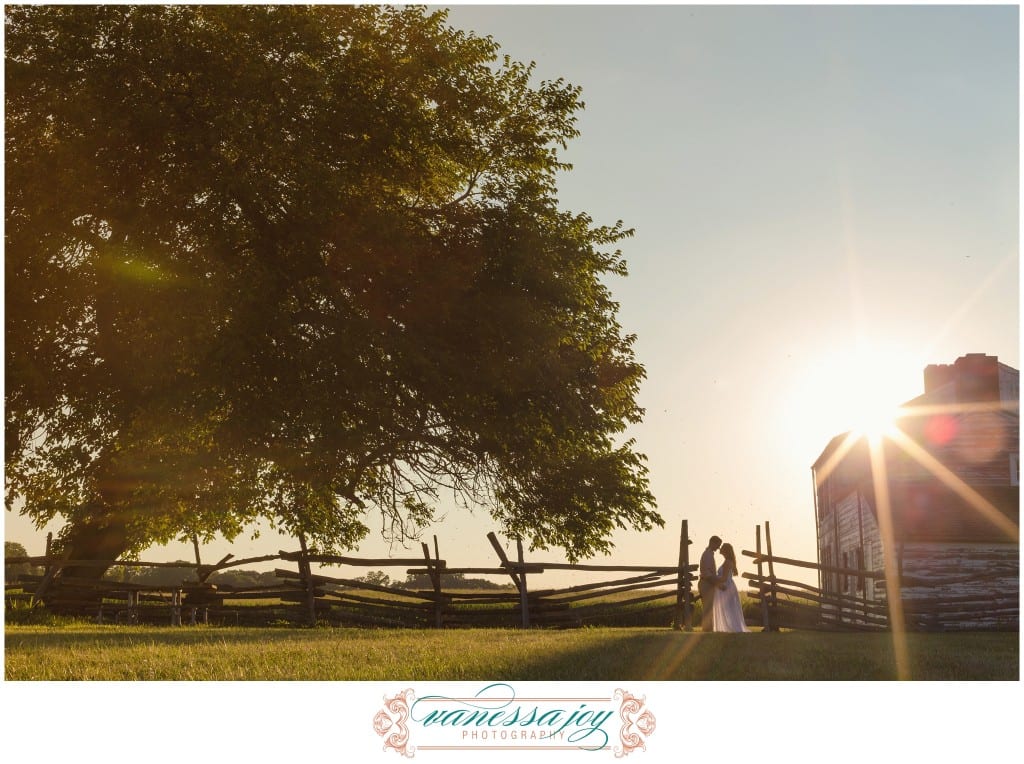 Rustic Maternity Photos