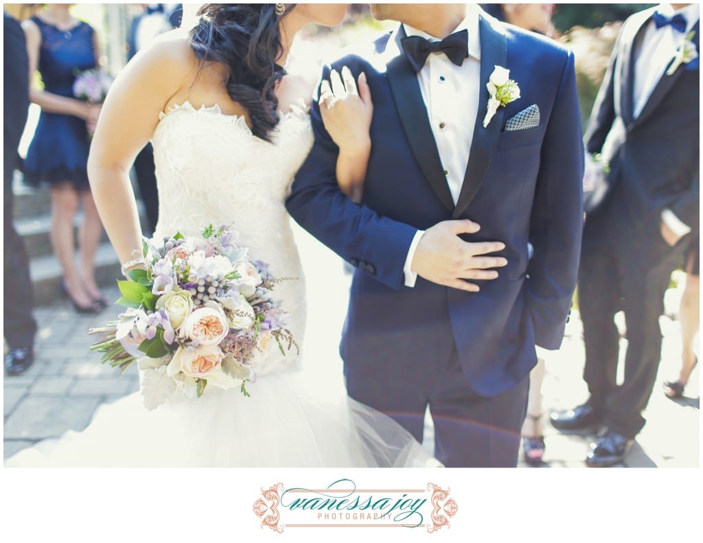 rose and ranunculus bouquet