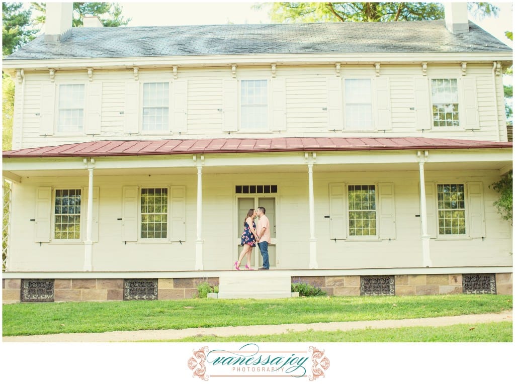 rustic chic engagement photos