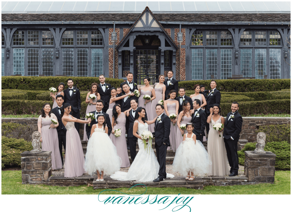 large bridal party photo ideas