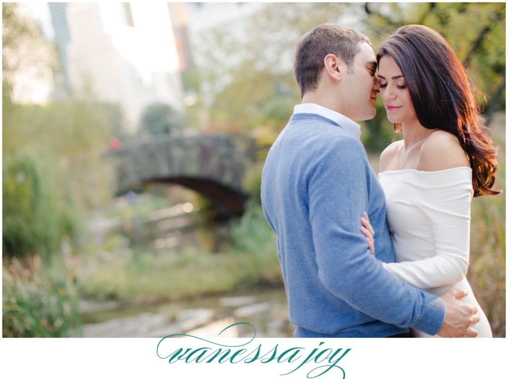 central park engagement photos, central park bridge