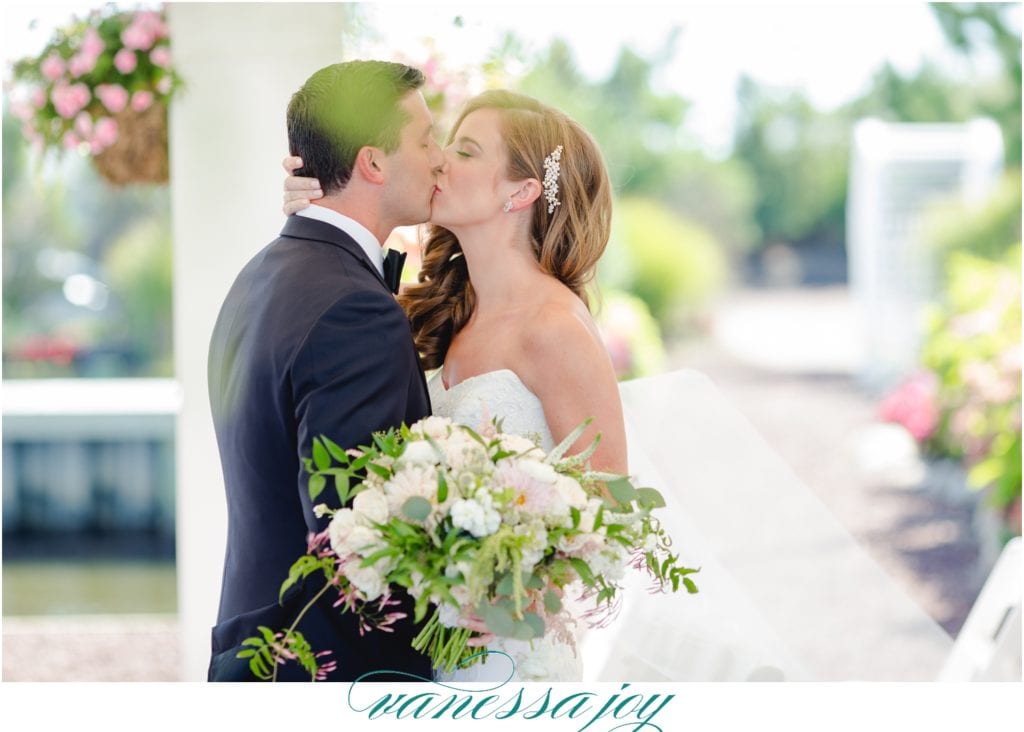 First Kiss, mallard island wedding