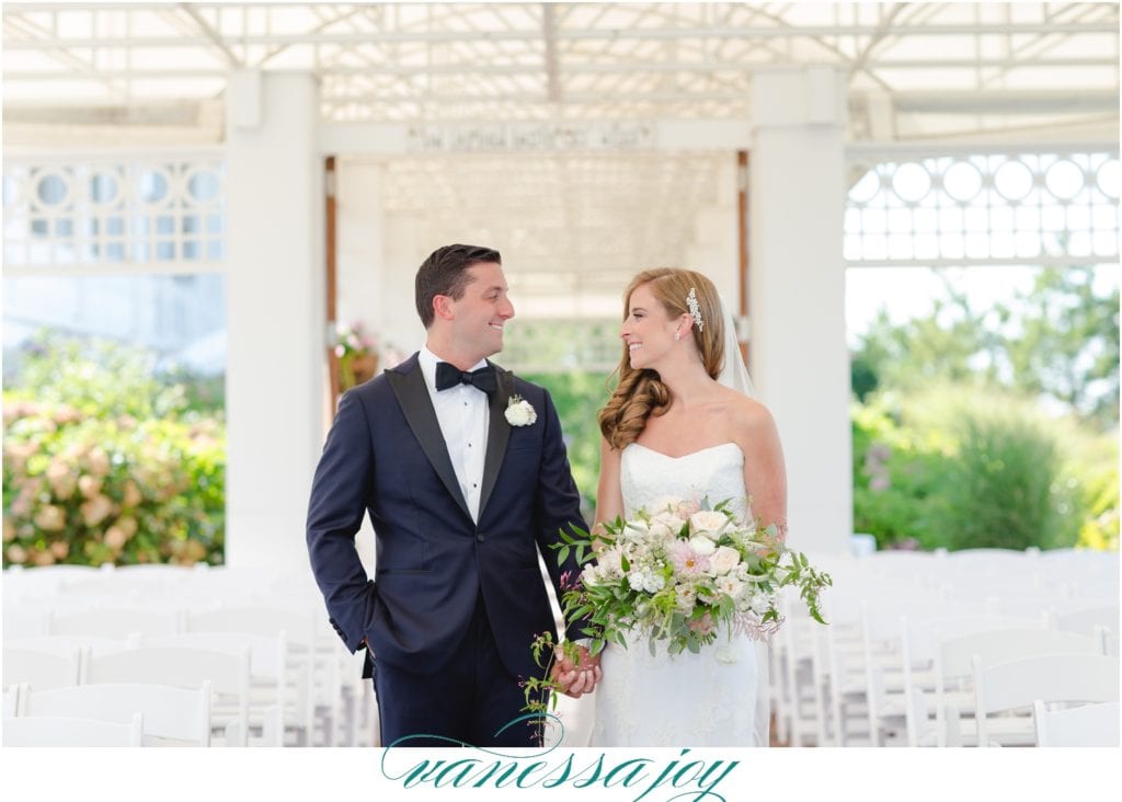 light pink bridal bouquet, jersey shore wedding