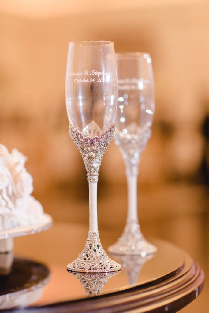 champagne wedding flutes