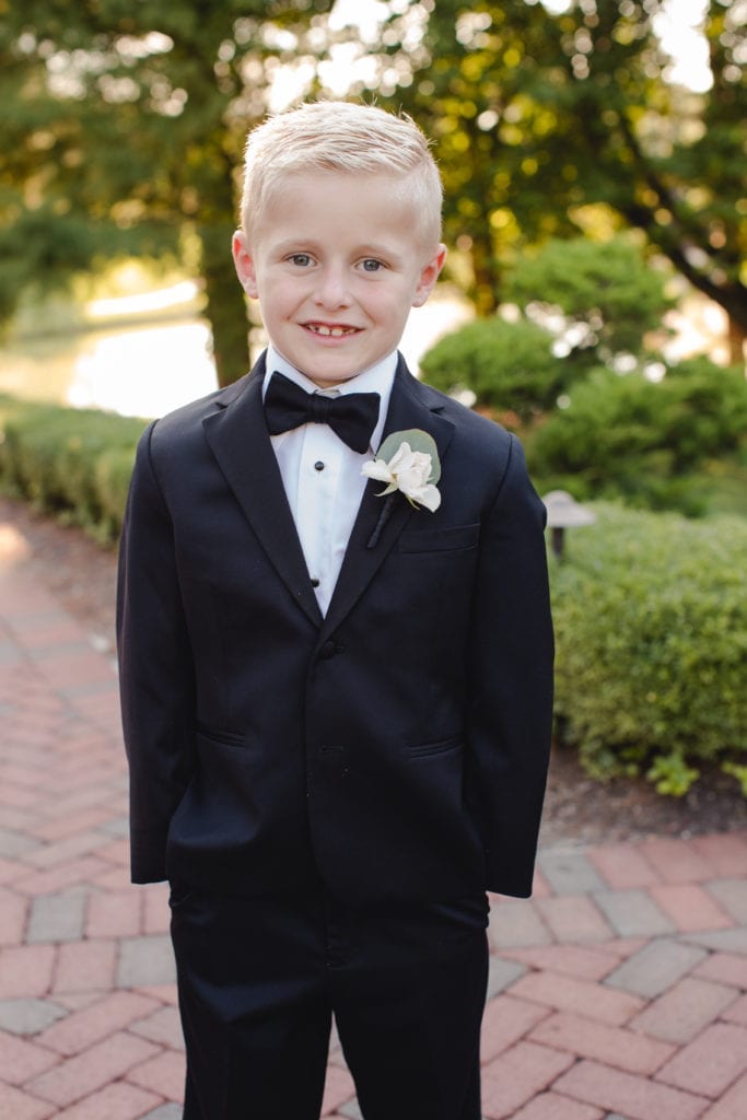 ring bearer 