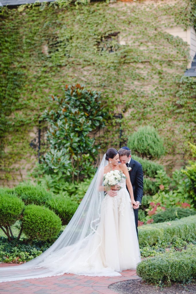 zalia gahav wedding dress, bride and groom photography, ashford estate 