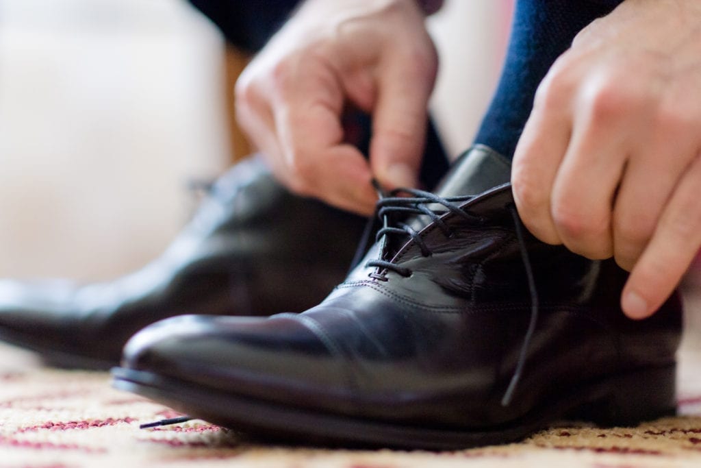 grooms shoes, nj wedding photographer