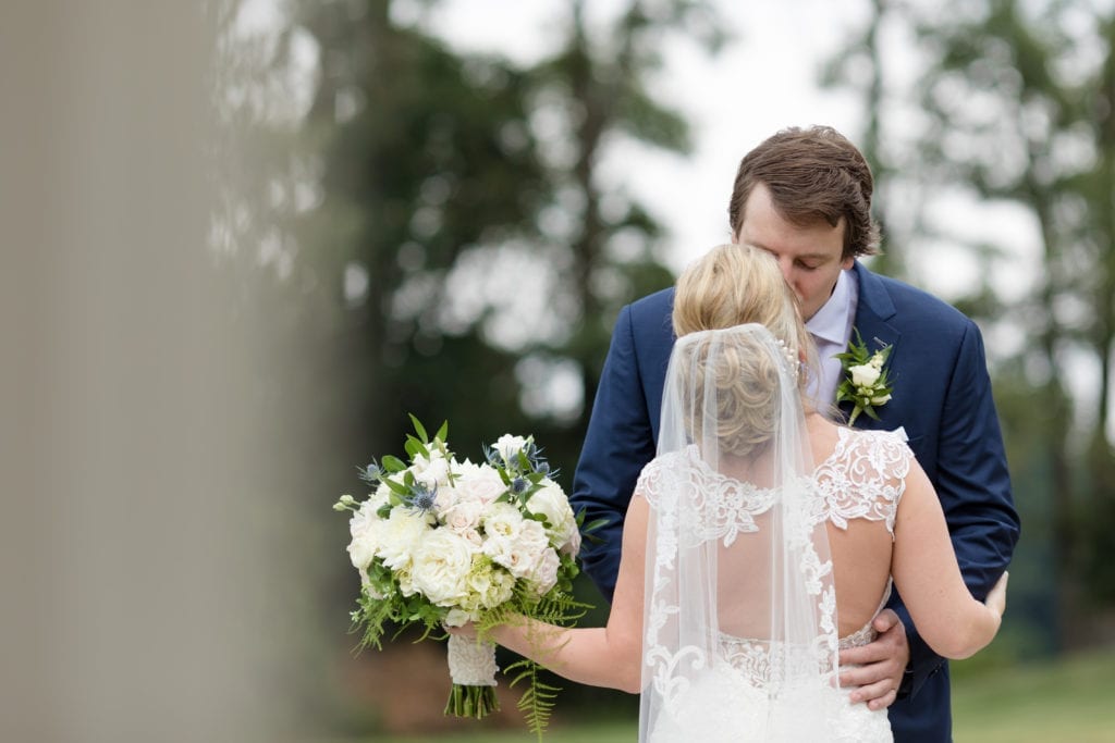 wedding kiss