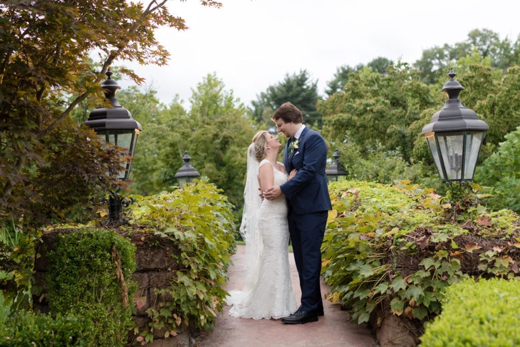 garden wedding photos