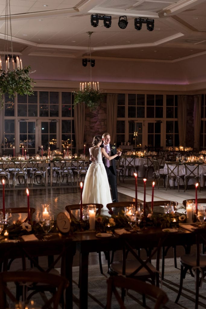 bride and groom sharing a first dance