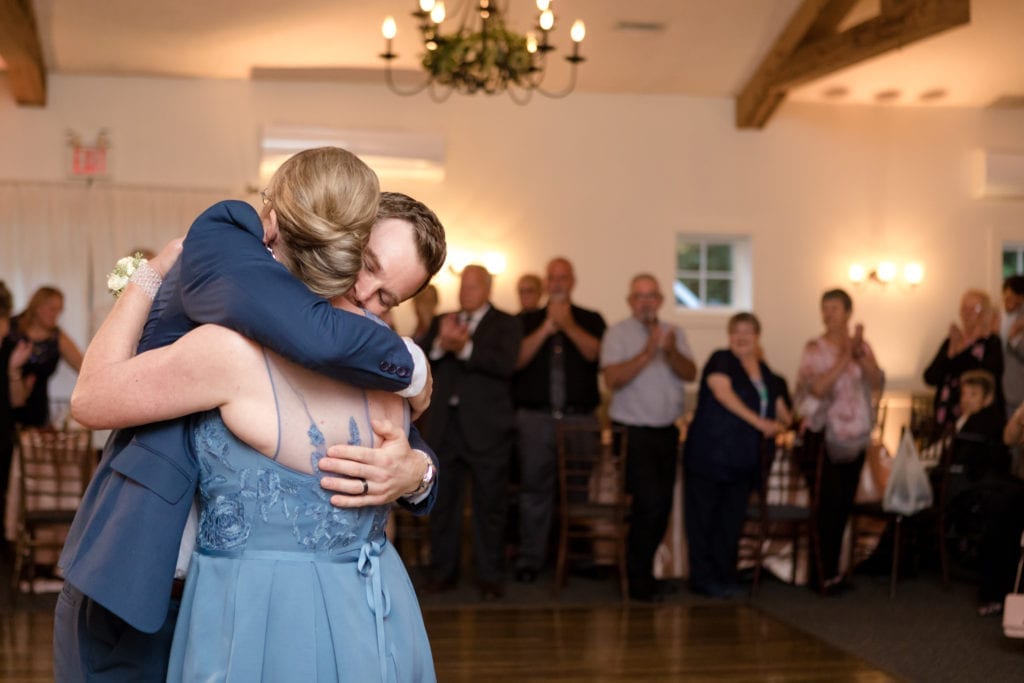 groom dancing with his mother