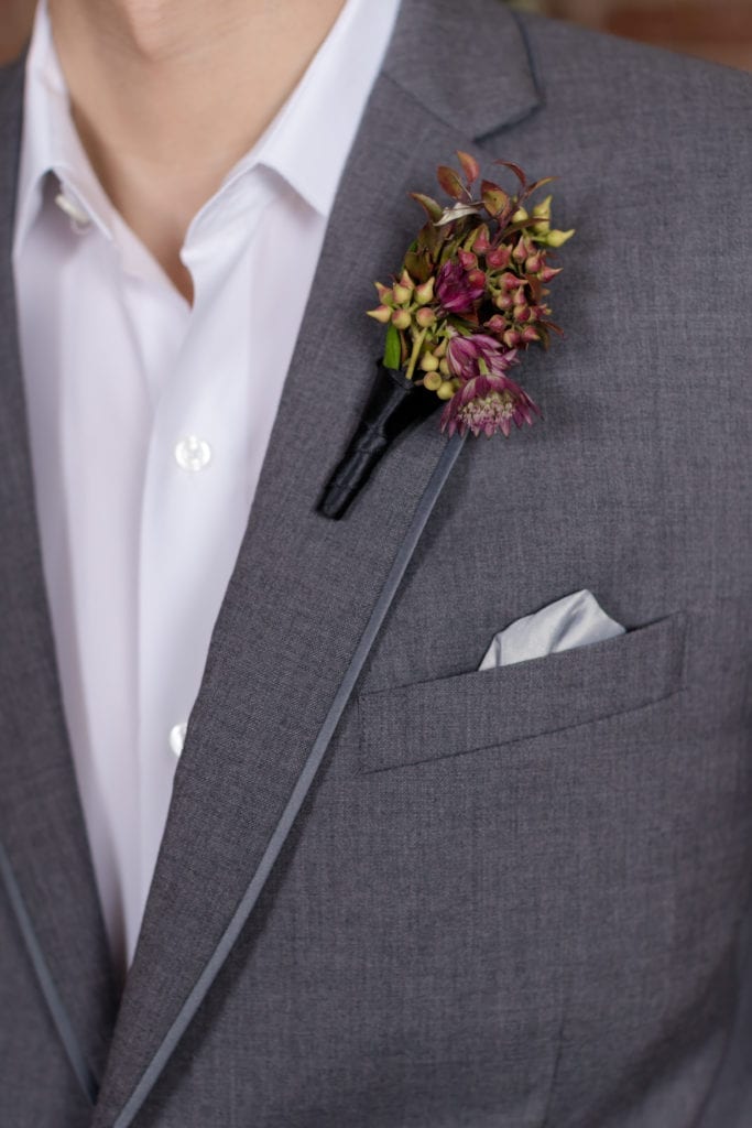 Floral boutonnieres, unique boutonniere inspiration