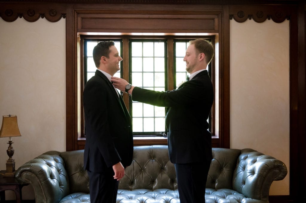 groom and best man wedding prep