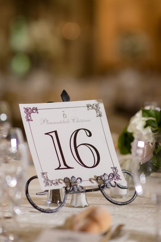 table number sign holder