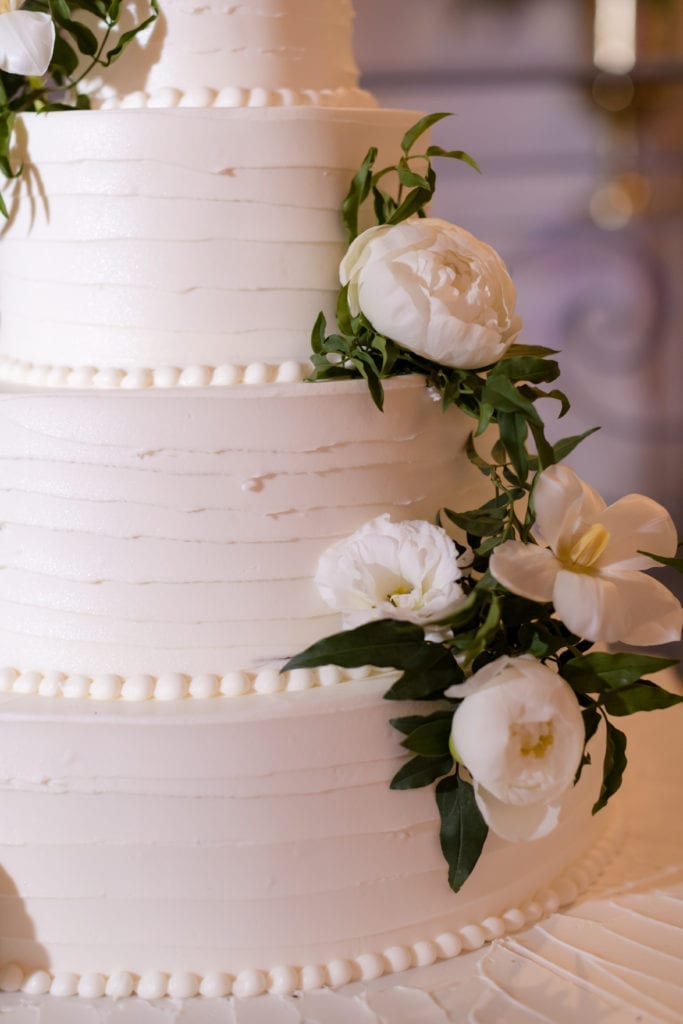 peony flowers on wedding cake, Palermo bakery