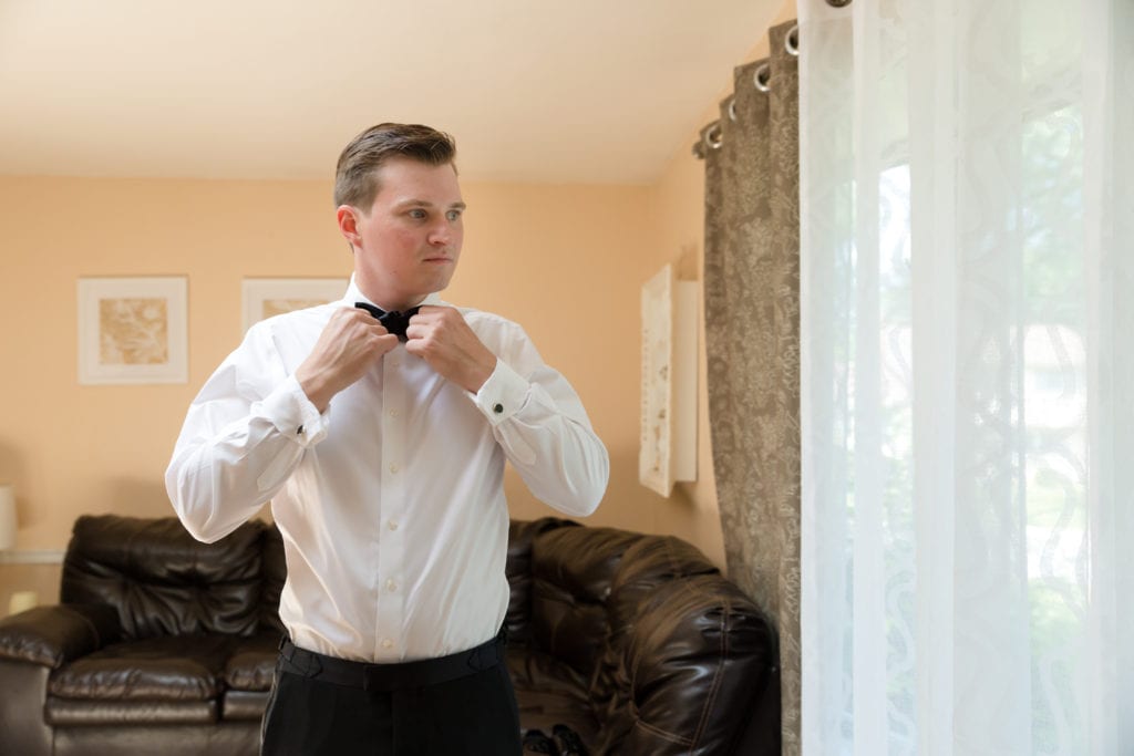 groom preparing for his wedding day, new jersey wedding photographer