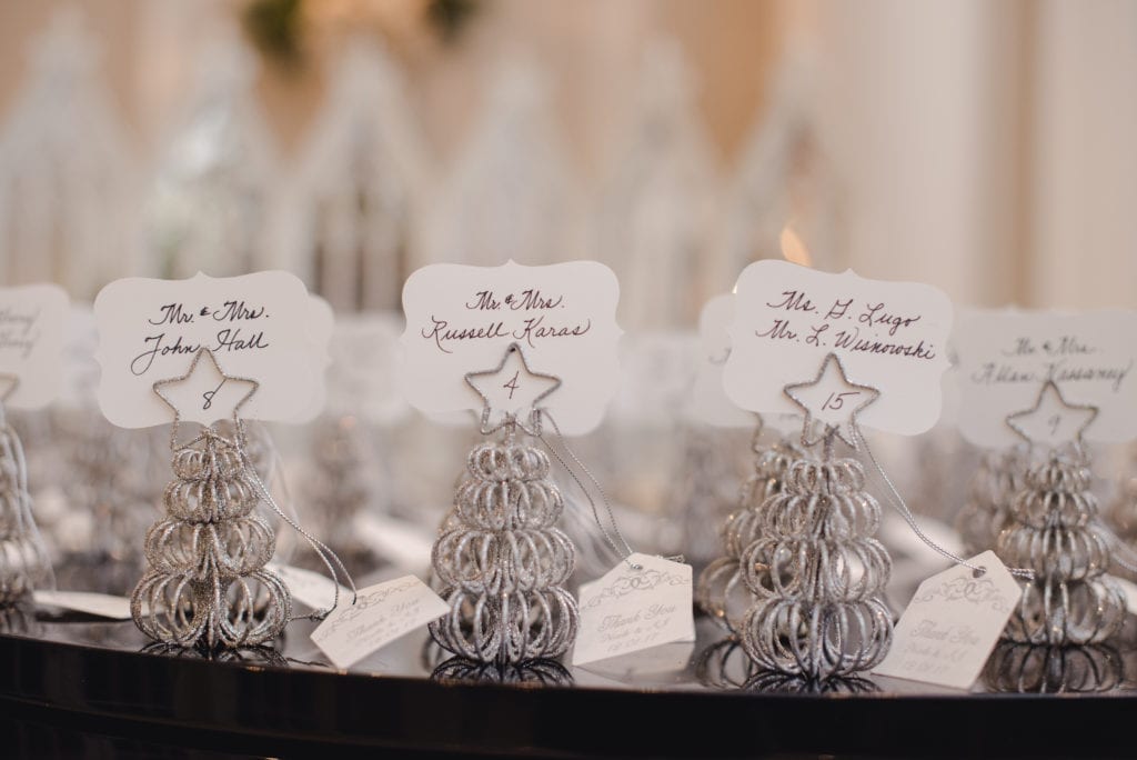 festive winter wedding favors, festive winter seating tables