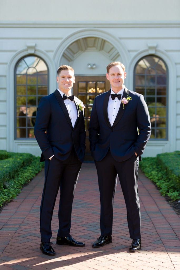 groom and father on wedding day