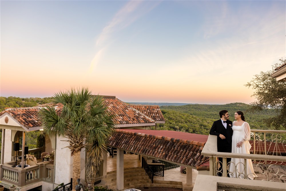 villa antonia wedding venue sunset